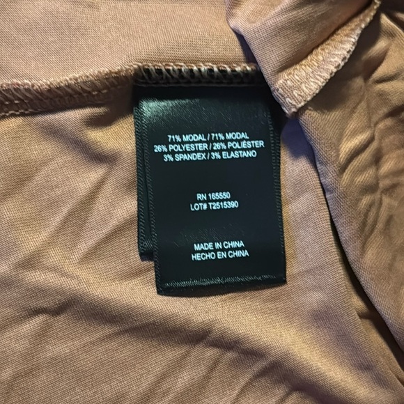 32 Degrees Cool Women's Soft Luxe Short Sleeve V-Neck Top | Red/Pink| 2X - Picture 14 of 15